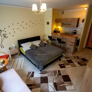 Four Seasons Apartman Eger