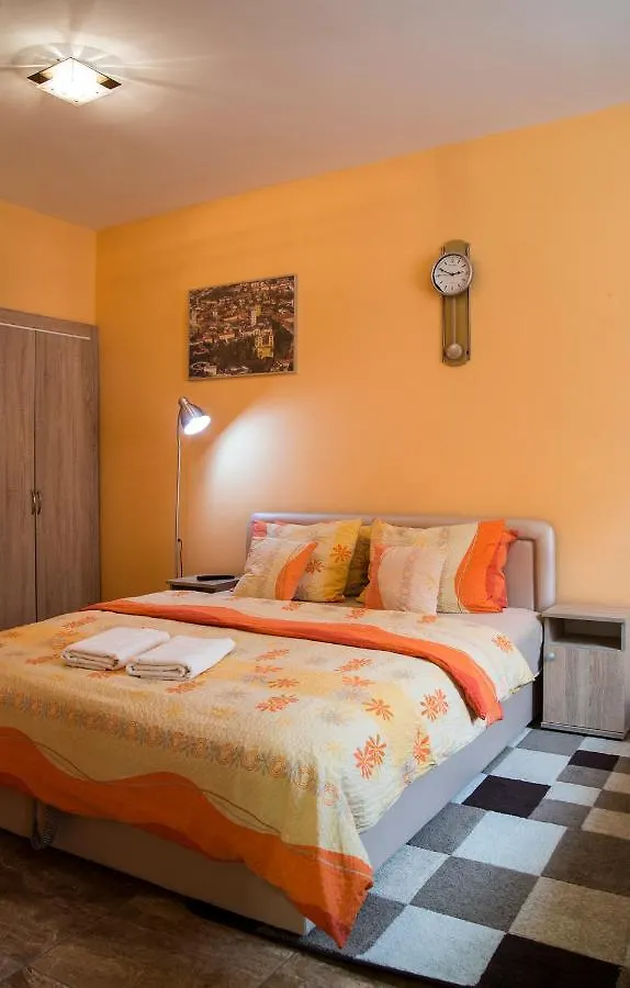 Harmonia Belvarosi Apartmanok Eger