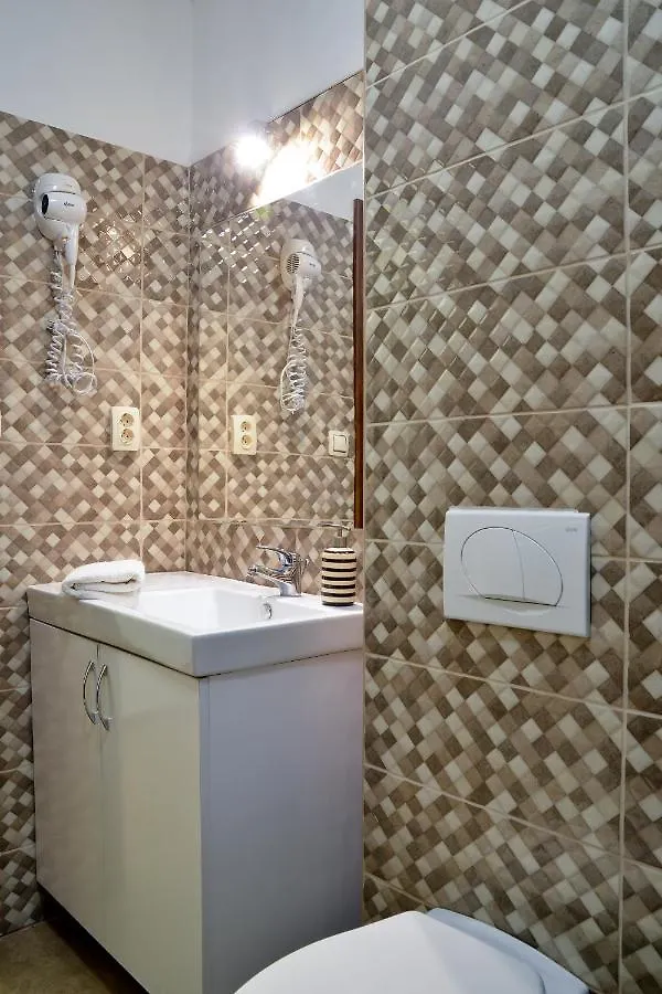 Apartment Harmonia Belvarosi Apartmanok Eger