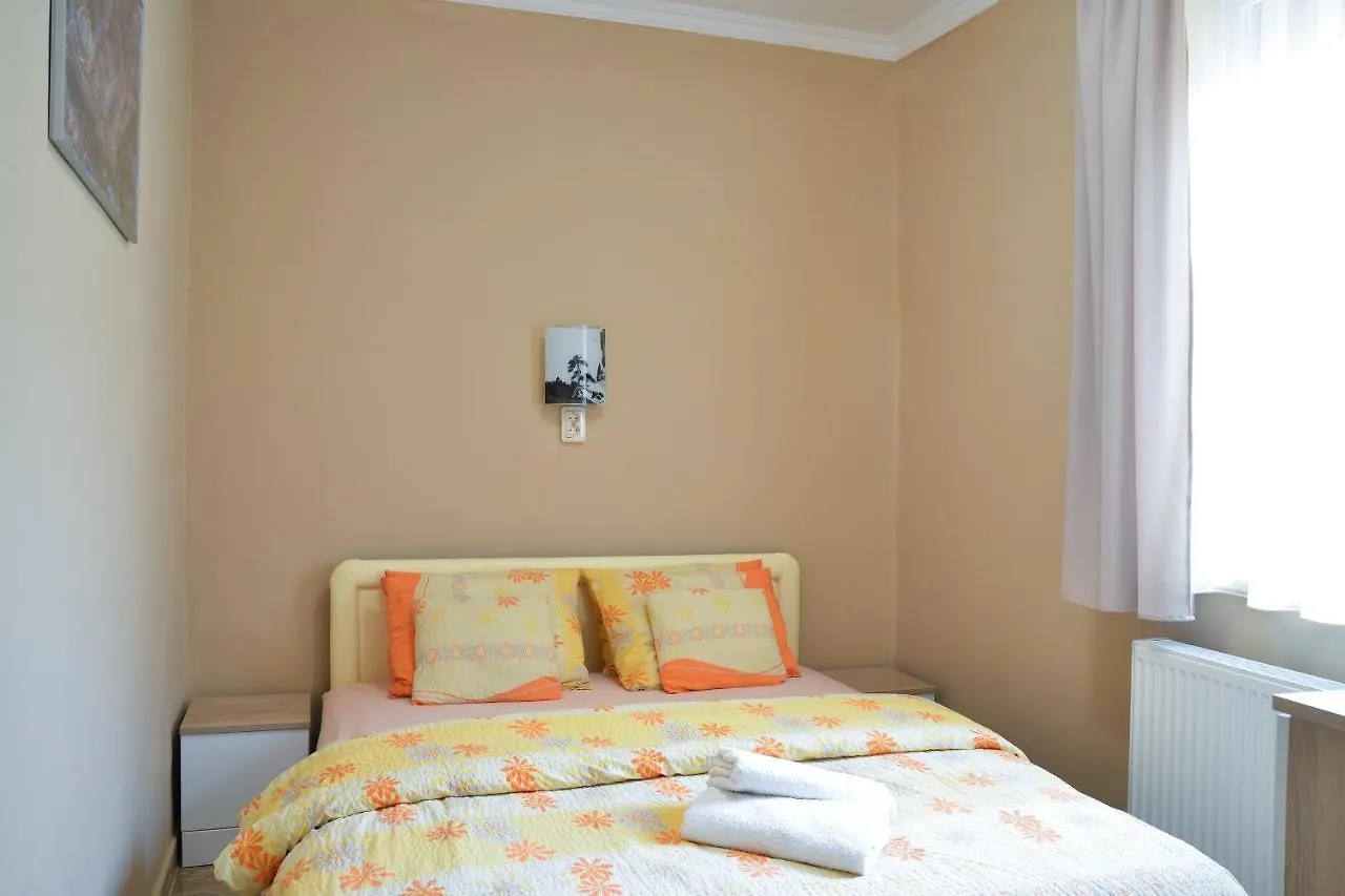 Harmonia Belvarosi Apartmanok Eger Hungary