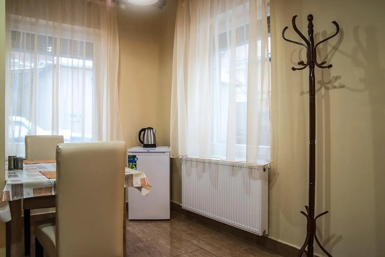 Harmonia Belvarosi Apartmanok Eger