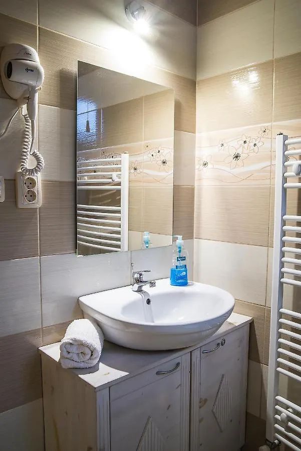 Apartment Harmonia Belvarosi Apartmanok Eger Hungary
